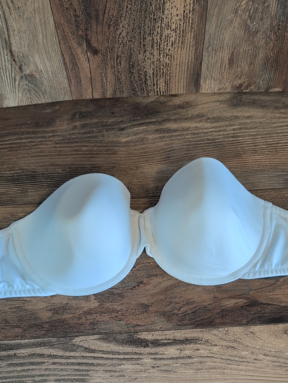 Sweet Nothings Strapless Smooth Everyday Bra 38D     F320
